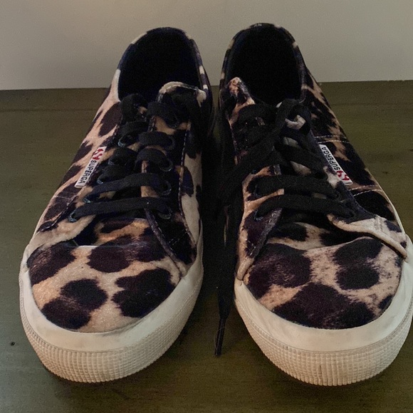 Superga leopard print sneakers. - Picture 2 of 9